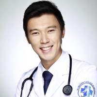 Dr. Thiago Taya